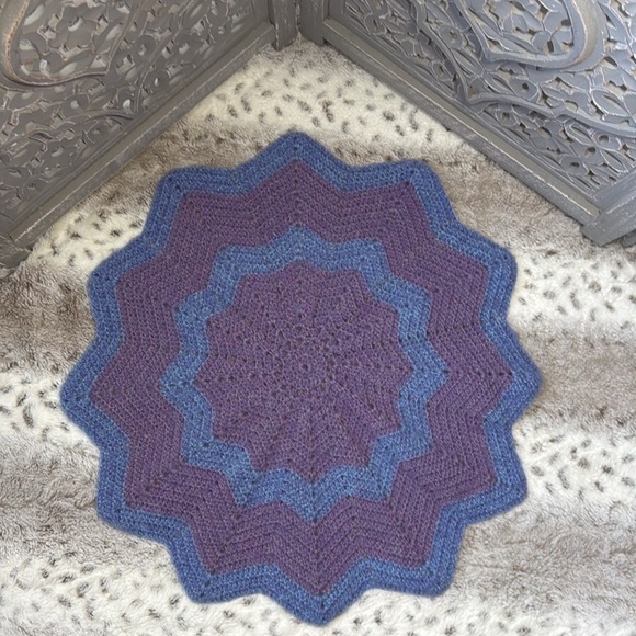 Hand Crafted Other - Handcrafted knit star shaped mat blue purple statement piece home decor accent
